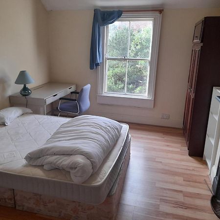 Annesley Park-Homestay Ap Дублин Экстерьер фото