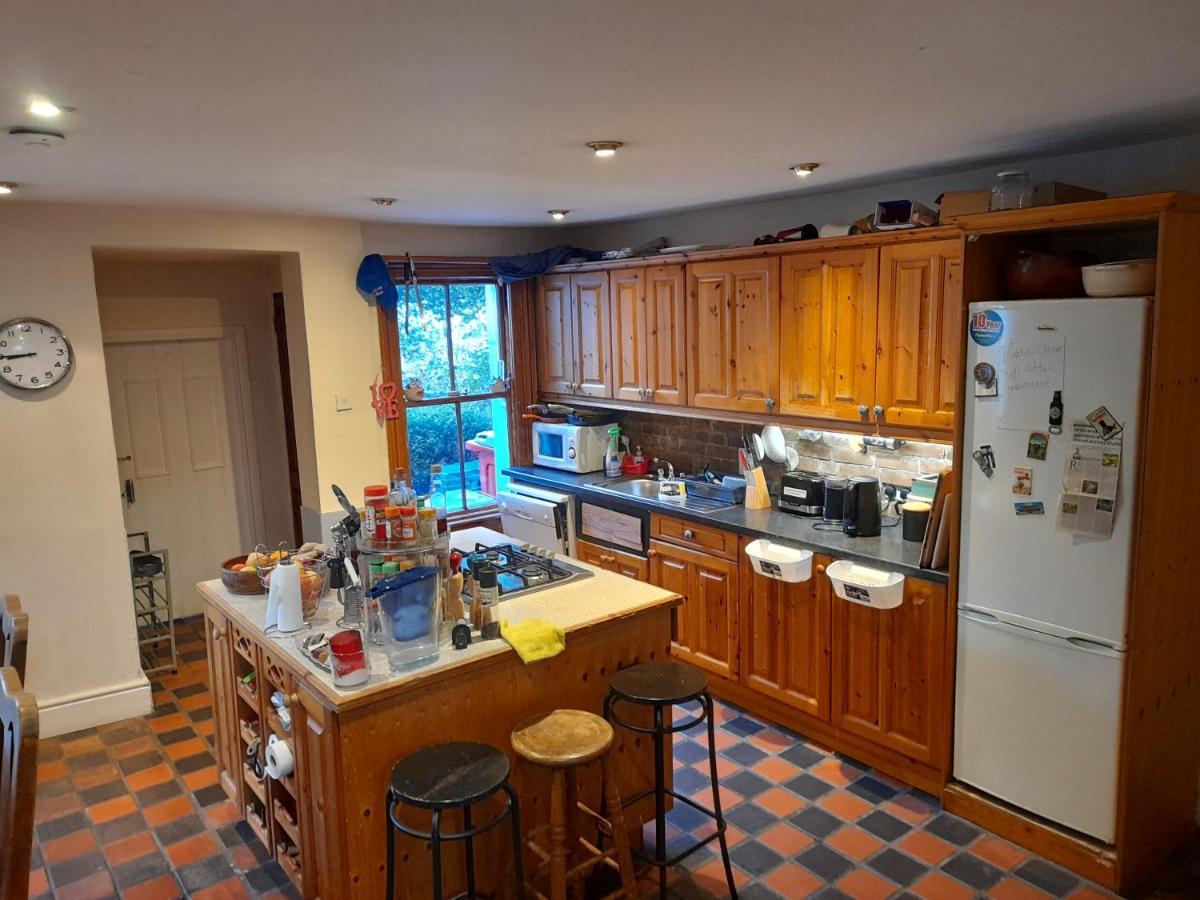 Annesley Park-Homestay Ap Дублин Экстерьер фото
