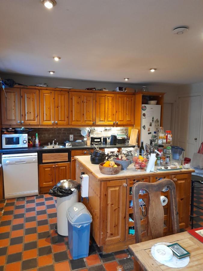 Annesley Park-Homestay Ap Дублин Экстерьер фото