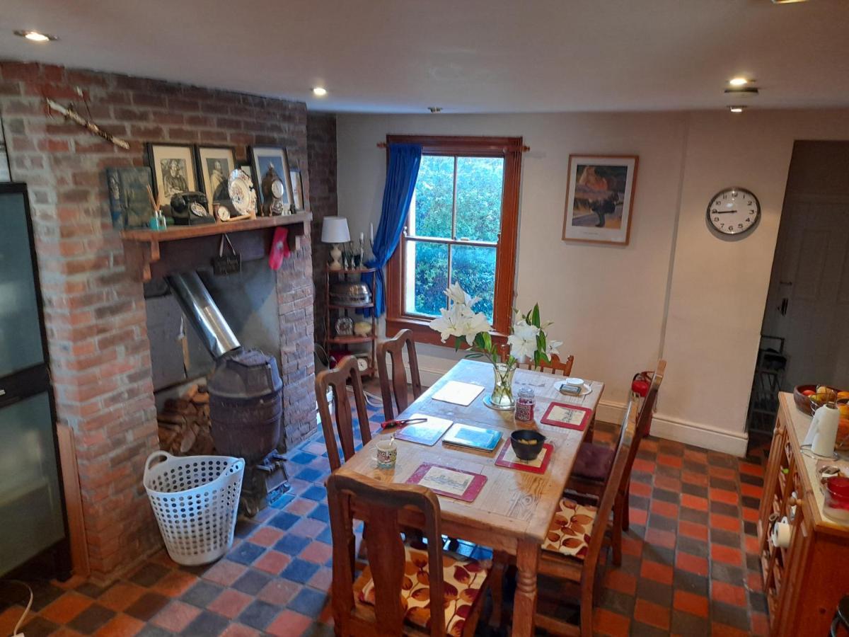 Annesley Park-Homestay Ap Дублин Экстерьер фото