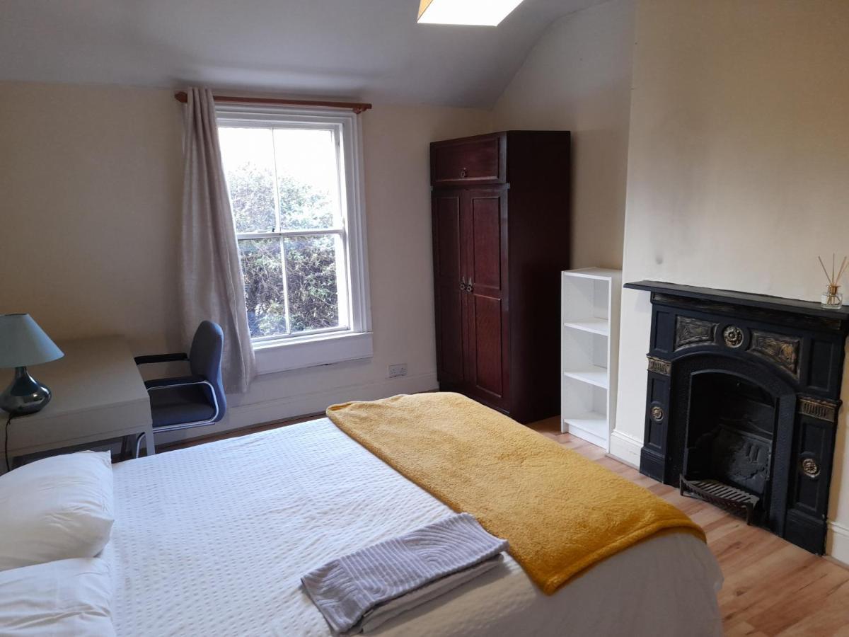Annesley Park-Homestay Ap Дублин Экстерьер фото