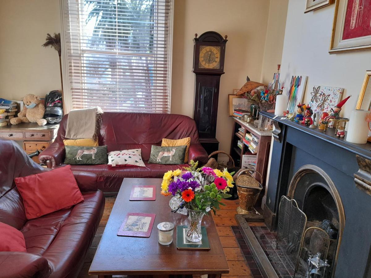 Annesley Park-Homestay Ap Дублин Экстерьер фото