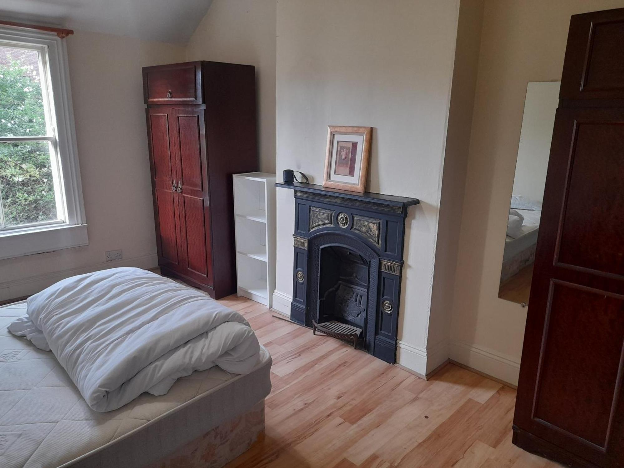 Annesley Park-Homestay Ap Дублин Экстерьер фото